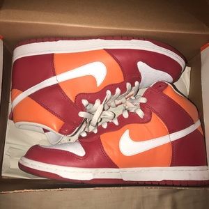 Nike Dunk High Top